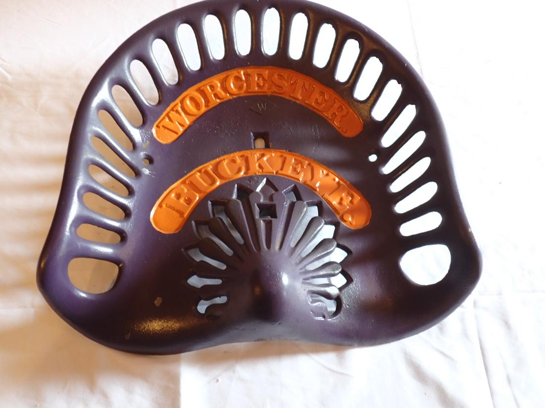 Antique Buckeye Tractor Seat, Worcester  - Cast Iron (1 of 4)