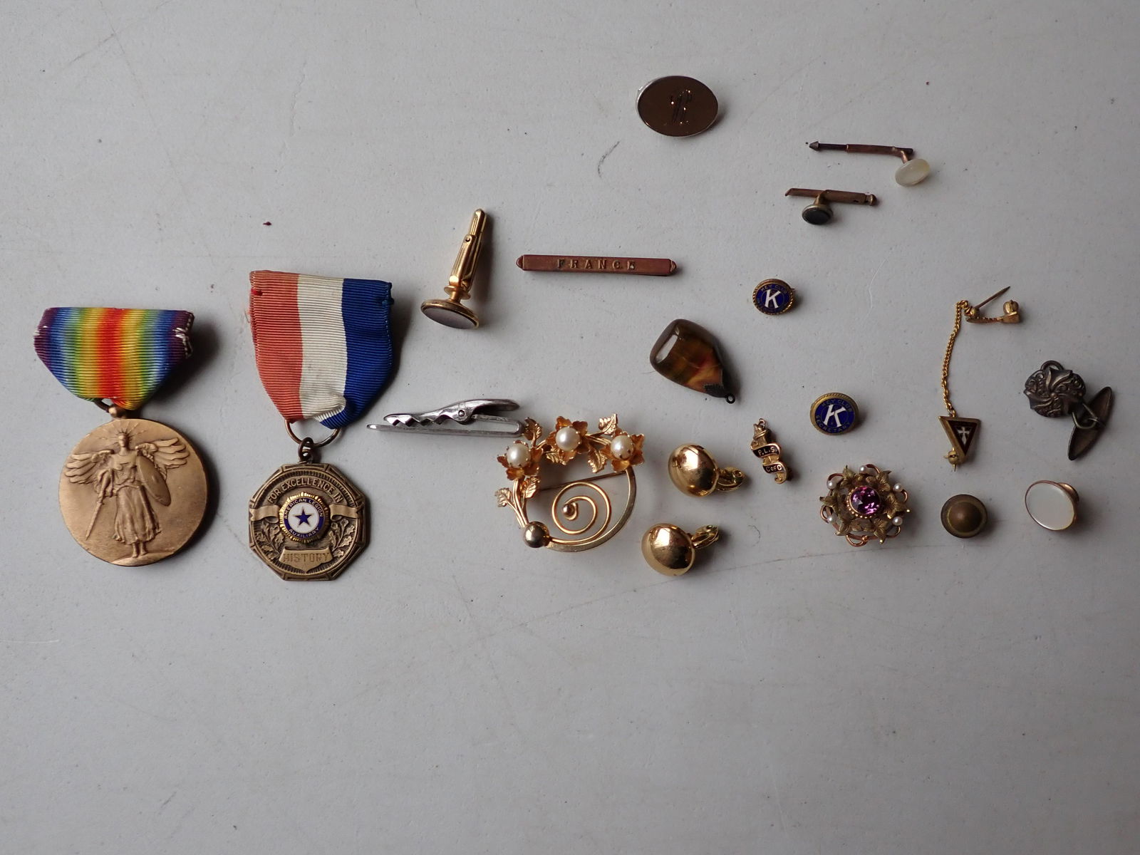 WWI The Great War of Civilization Medal & Other items (1 of 8)