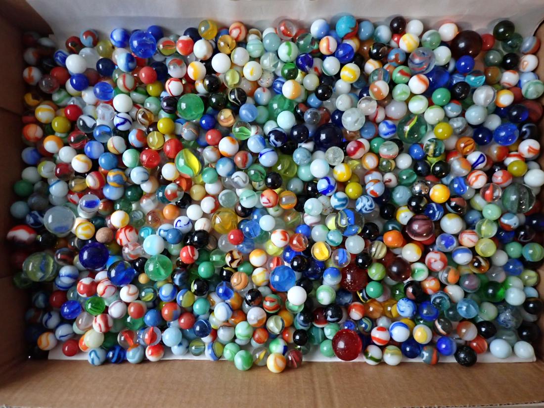 Group of Marble Mostly Machine Made with 3 Older Swirls (1 of 8)