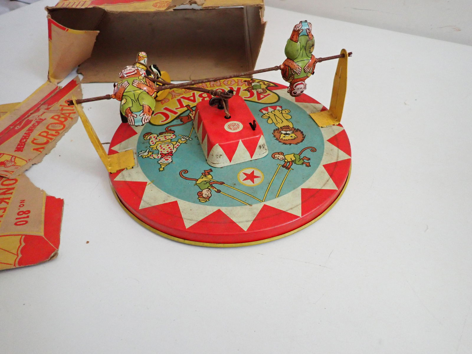Wyandotte Acrobatic Monkey Tin Merry Go Round with Box (1 of 7)