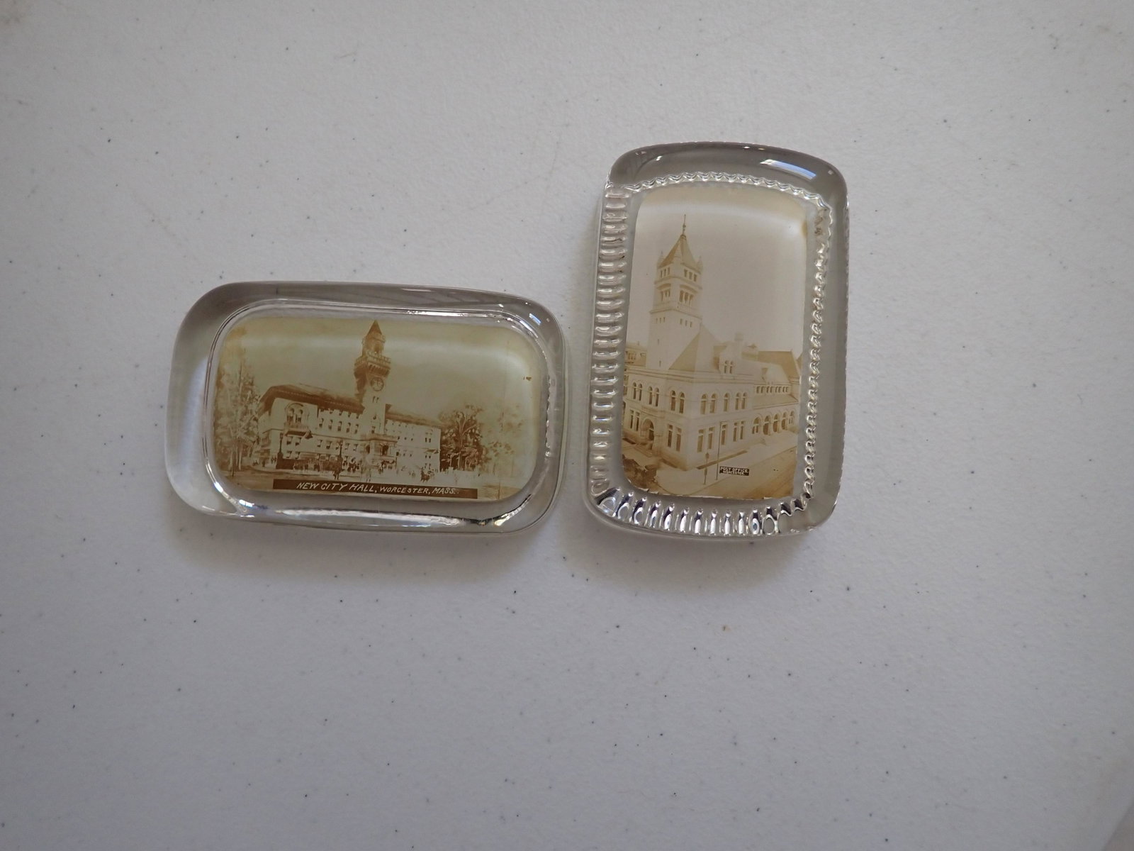 2 Vintage Worcester Paperweights: "New City Hall" and Post Office. See photos for condition and details. Local pick-up available on February 4th or 3rd party shipping available. Please see terms. Local pick-up available on February 4t