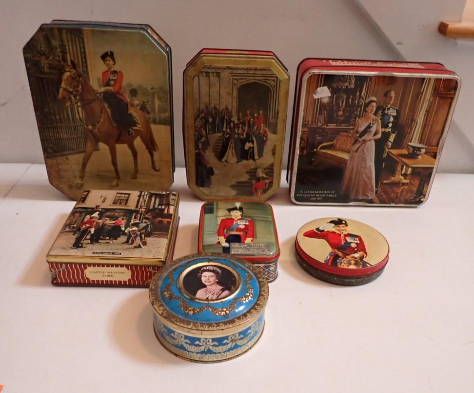 7 Queen Elizabeth, English Royalty Tins (1 of 20)