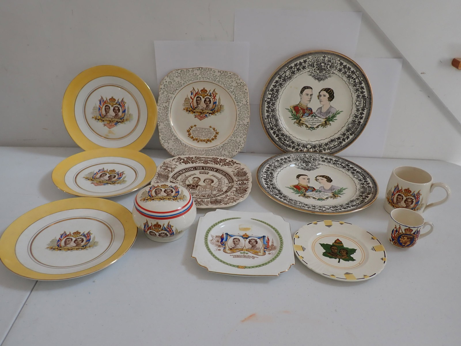 King George VI & Queen Elizabeth Visit to Canada & U.S., etc.: King George V1 and Queen Elizabeth Commemorative Plates Visit to Canada & U.S. May 1939 & Other China. (2) 10 1/2" Hand Painted Royal Winton Grimwades Plates, (3) 8 3/4" Colclough Longston England Bon
