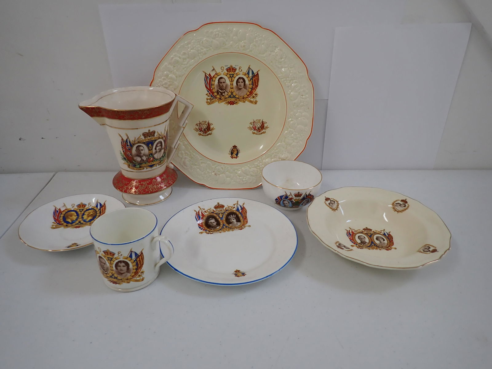 King George VI, Queen Elizabeth, Princess Elizabeth, Margaret etc. (1 of 17)