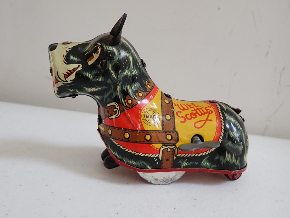 Wee Scottie Wind Up Tin Toy. Marx. Pat. 1,959,495. (1 of 8)