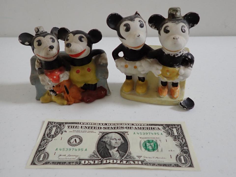2 Mickey Mouse and Minnie Bisque Toothbrush Holders (1 of 6)