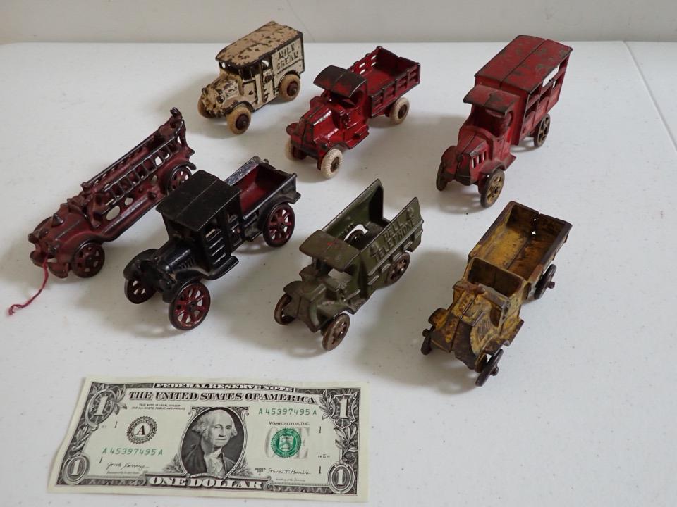 7 Cast Metal Trucks. Hubley Telephone Truck, Fire & Milk Truck (1 of 20)