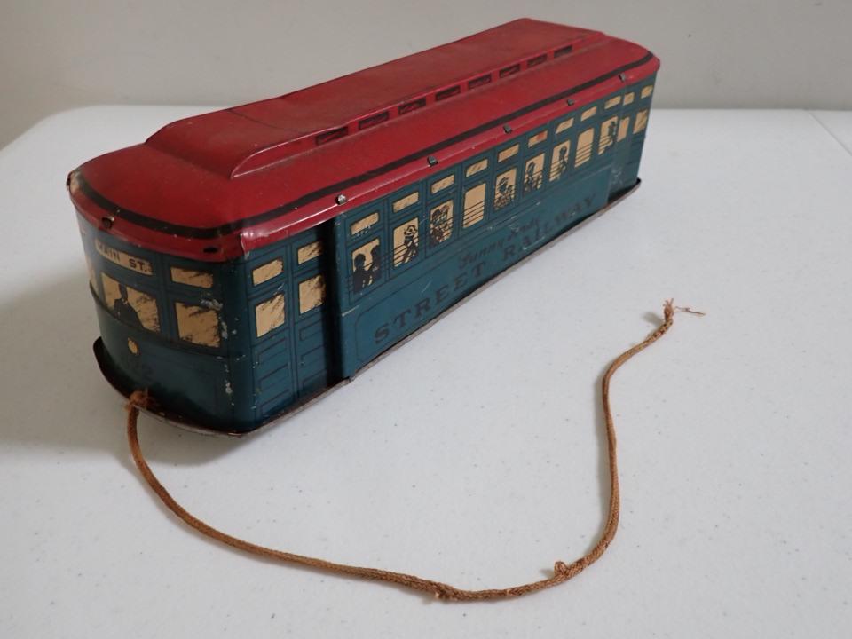 Wolverine Sunny Andy Tin Sweet Railway Pull Toy Wooden (1 of 6)