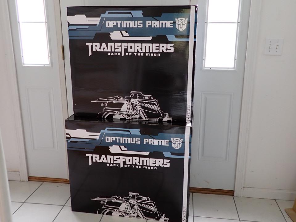 Prime 1 Studio Sideshow Optimus Prime (1 of 13)