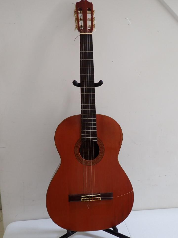 Takamine Model No. C-150SH Guitar. 6 Strings 3 Metal & 3 Nylon (1 of 15)