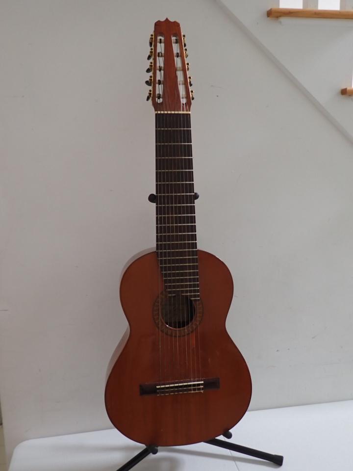 Jose Ramirez Ten String Guitar. No. 5570.  1972. (1 of 13)