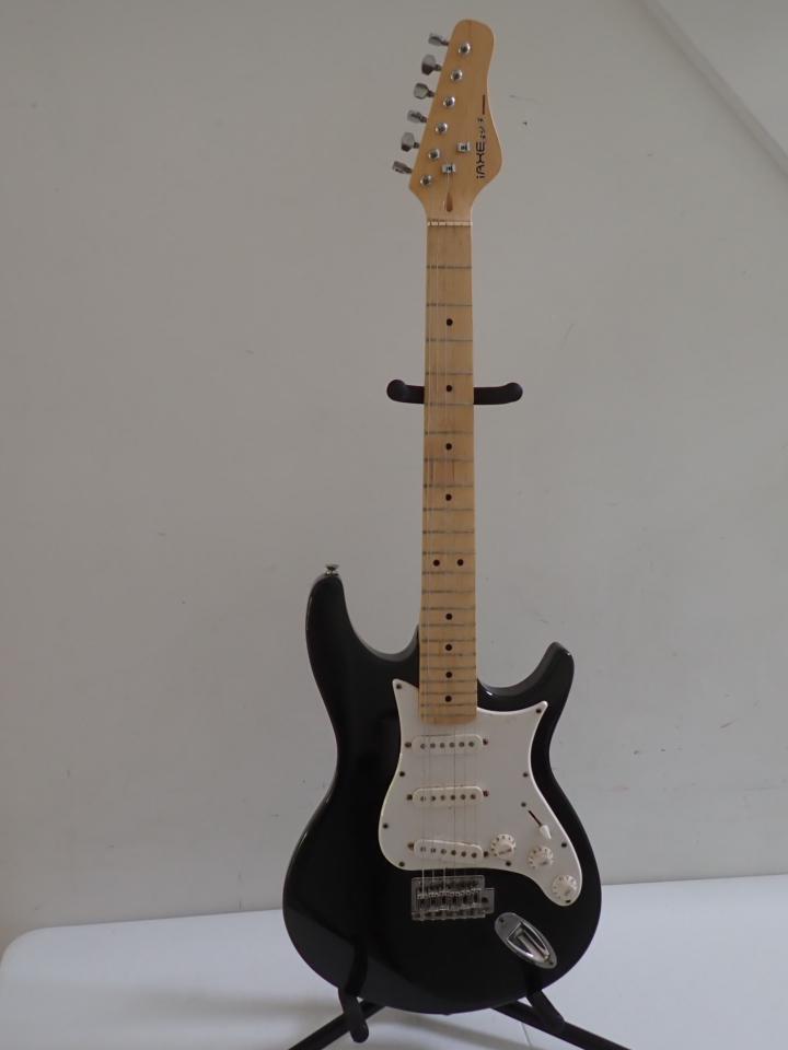 Iaxe 393 Behringer Solid Body Electric Guitar Auction