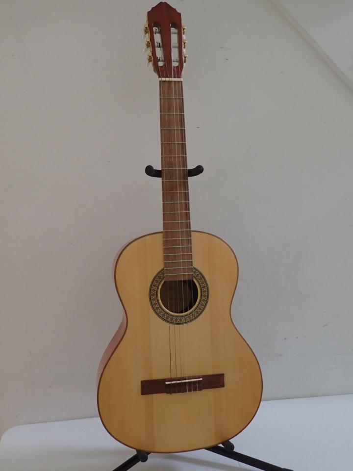Lucero guitar lc150s deals