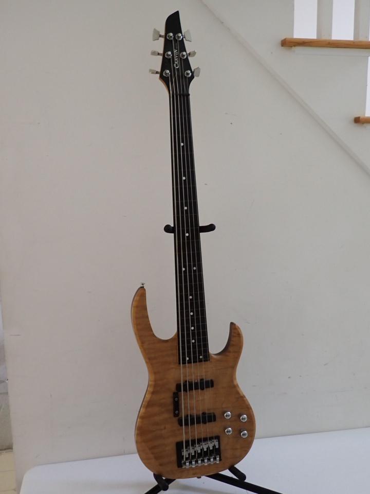 Carvin Electric Solid Body Bass Guitar (1 of 11)