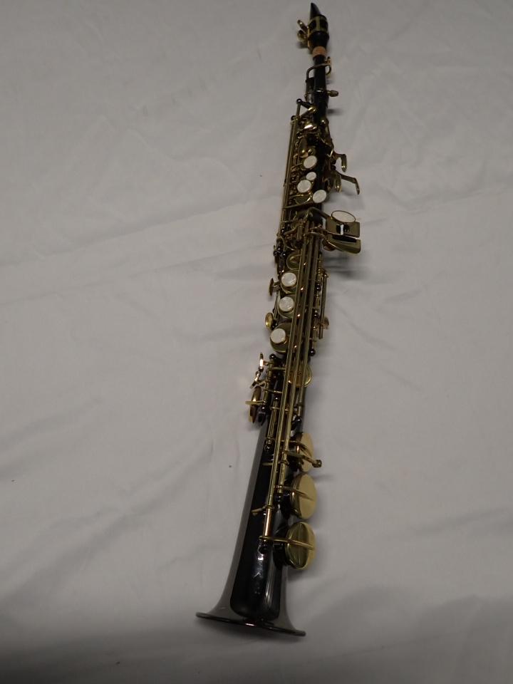 Mendini by Cecilio - MSS. BNG H517030 822 Clarinet: Has some denting