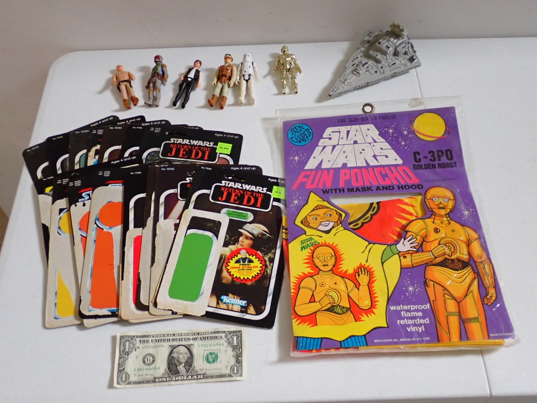 Star Wars Action Figures, Spaceship and Pancho. (1 of 9)