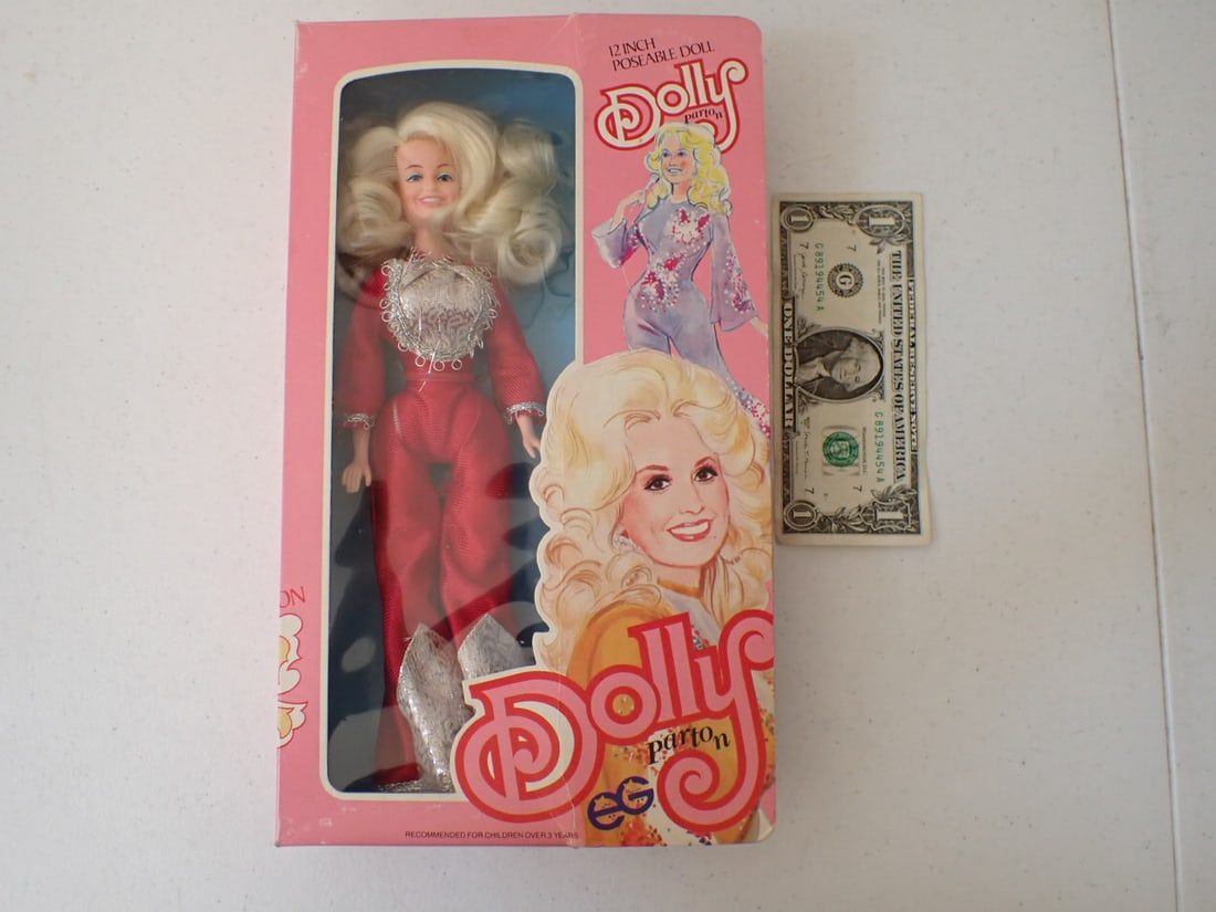 Dolly Parton 12" Poseable Doll Egee EG in box 1978: In original box. Box has some wear with creasing.
