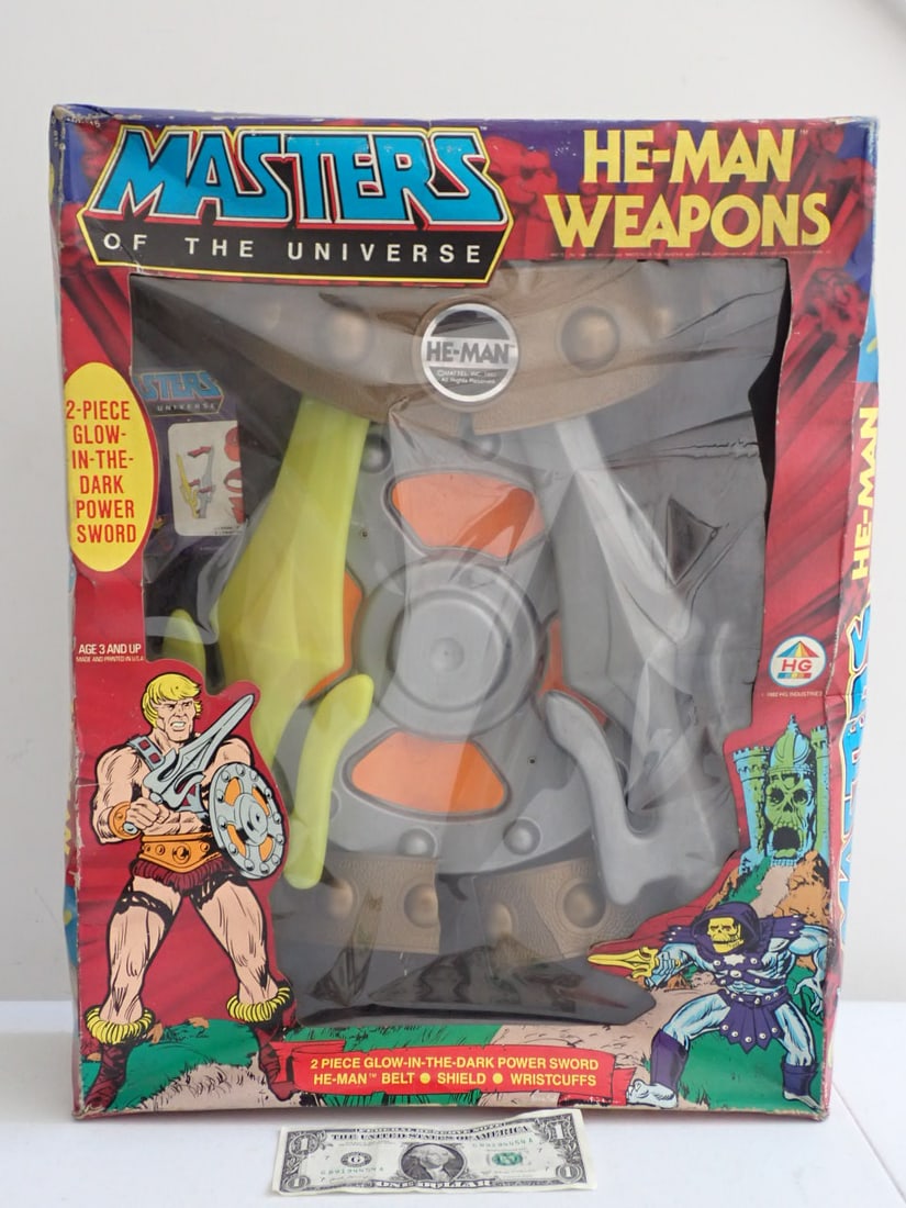 1983 He-Man Motu Master of The Universe Weapons Set w/box (1 of 17)