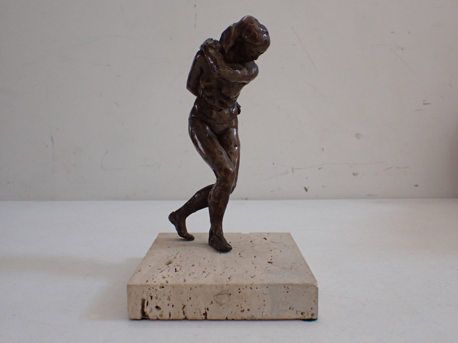 Robert Winthrop White "Dancer" Bronze Sculpture 1984: Standing Nude Female Bronze Figure. 6 x 2 1/2 inches. Good condition. Provenance: Purchased from Graham Modern Gallery, New York.