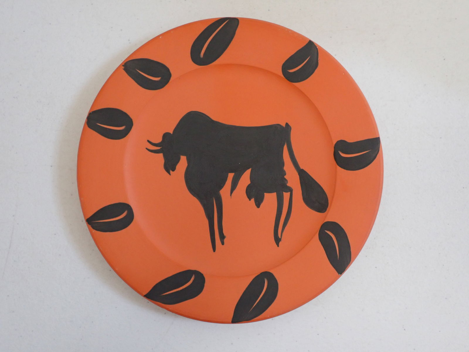 Pablo Picasso Bull, Rim with Leaves Limited Edition Plate (1 of 7)
