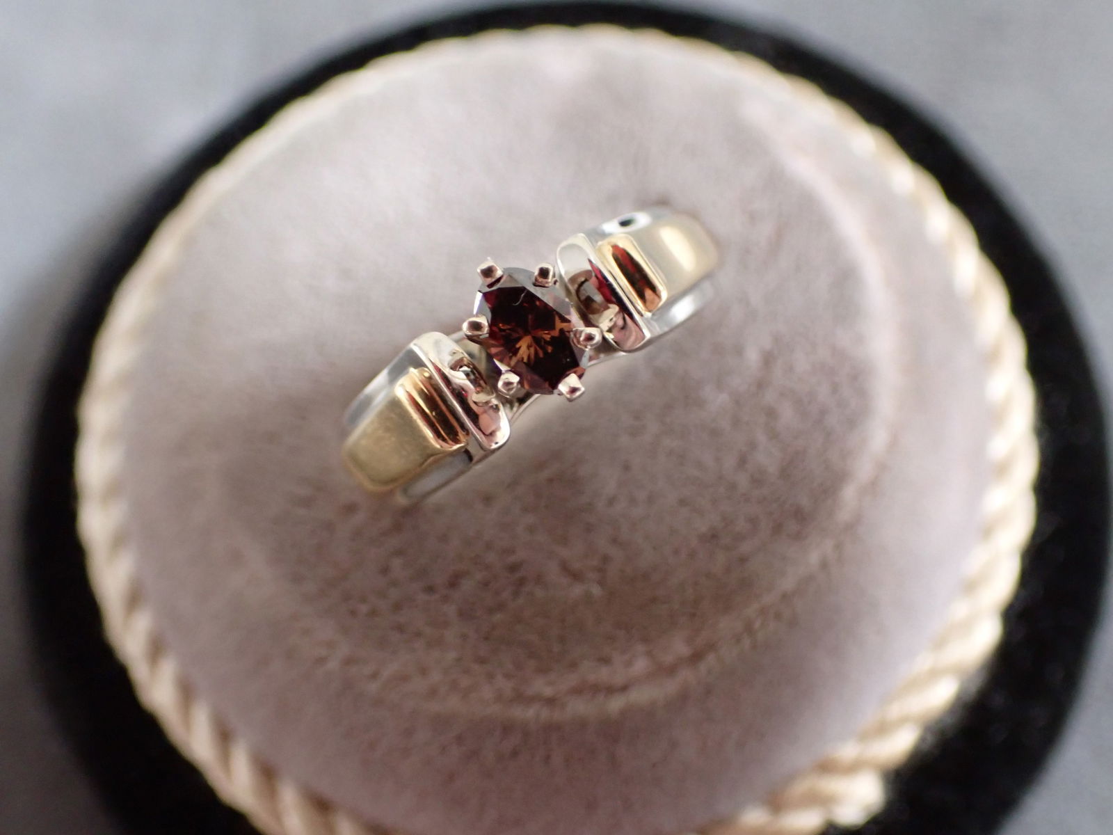 14K Brown Diamond Ring - Size 6 1/2 (1 of 4)