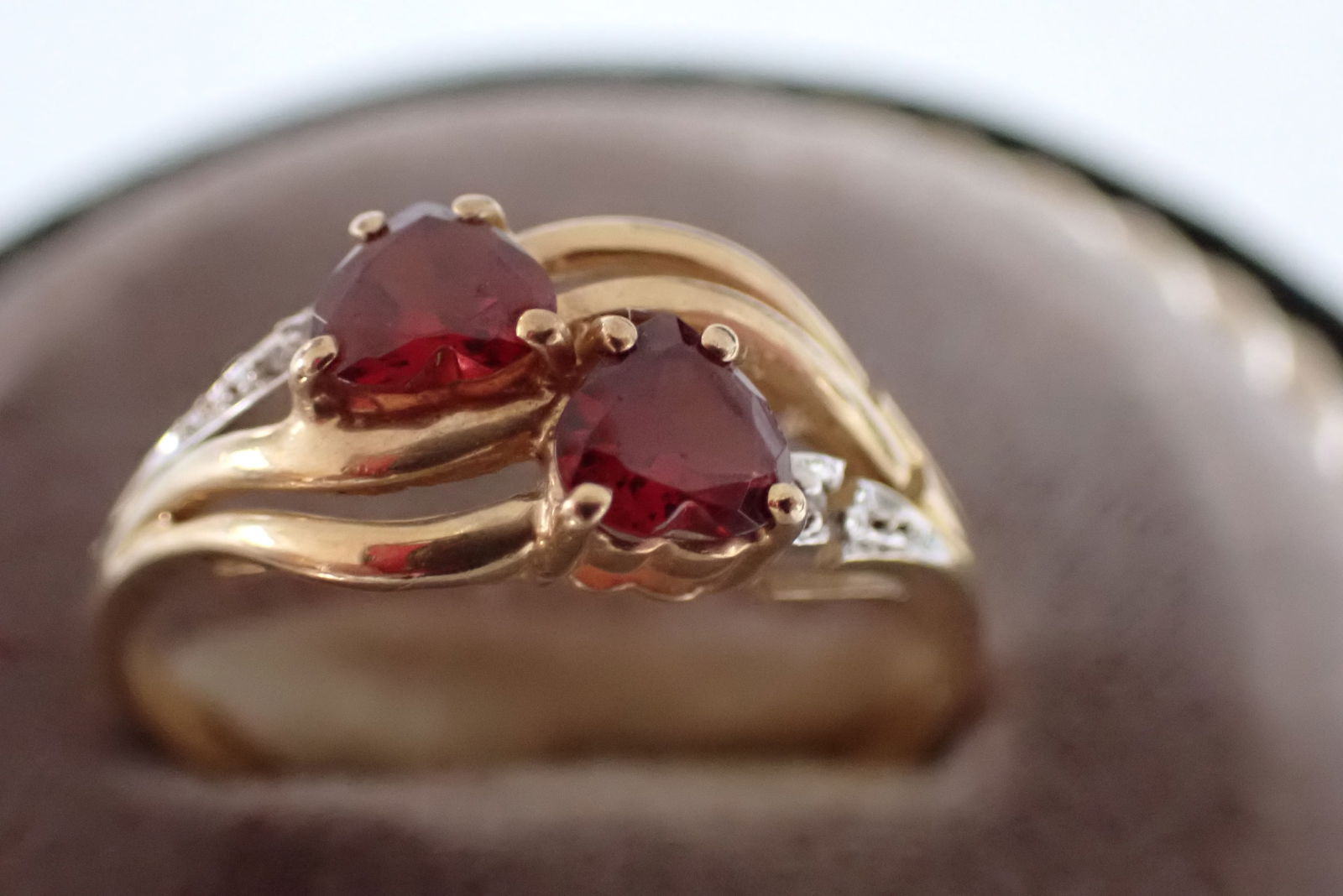 10K Garnet and Diamond Ring - 10 1/2 (1 of 6)