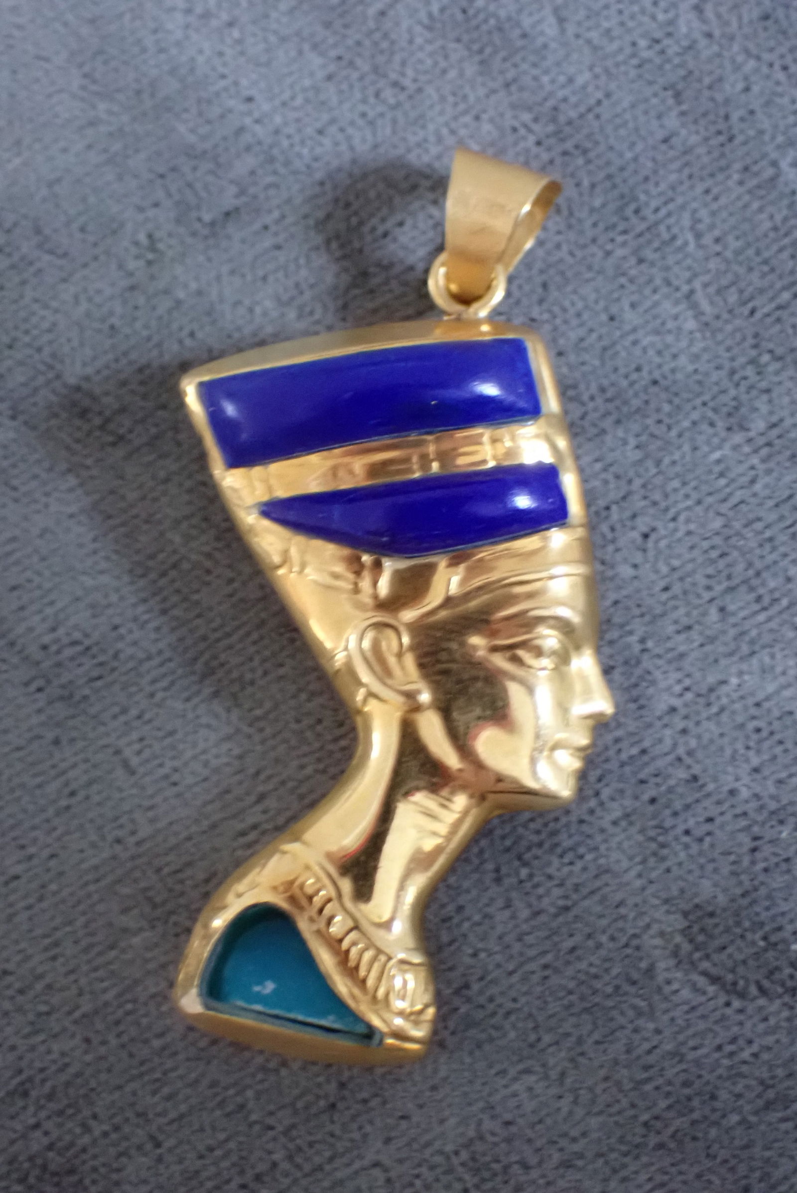 18K Turquoise and Lapis Pendant (1 of 3)