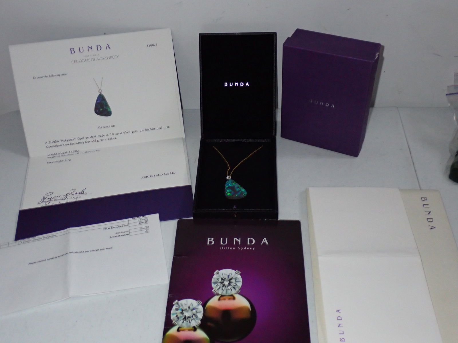 BUNDA "Hollywood" Opal Pendant with Box and Paperwork (1 of 14)