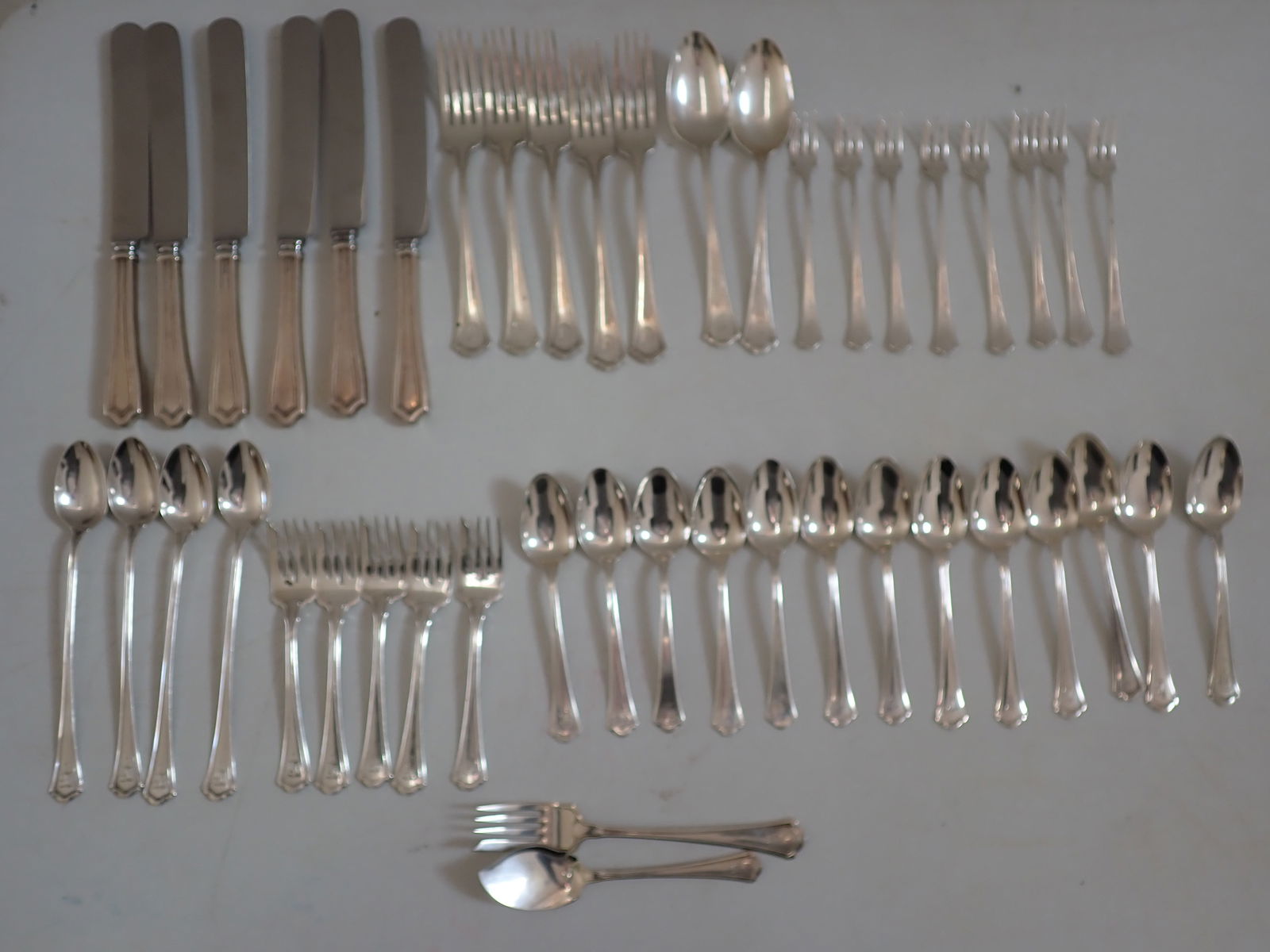 Wallace Washington Pattern Sterling Silver Flatware Set (1 of 10)