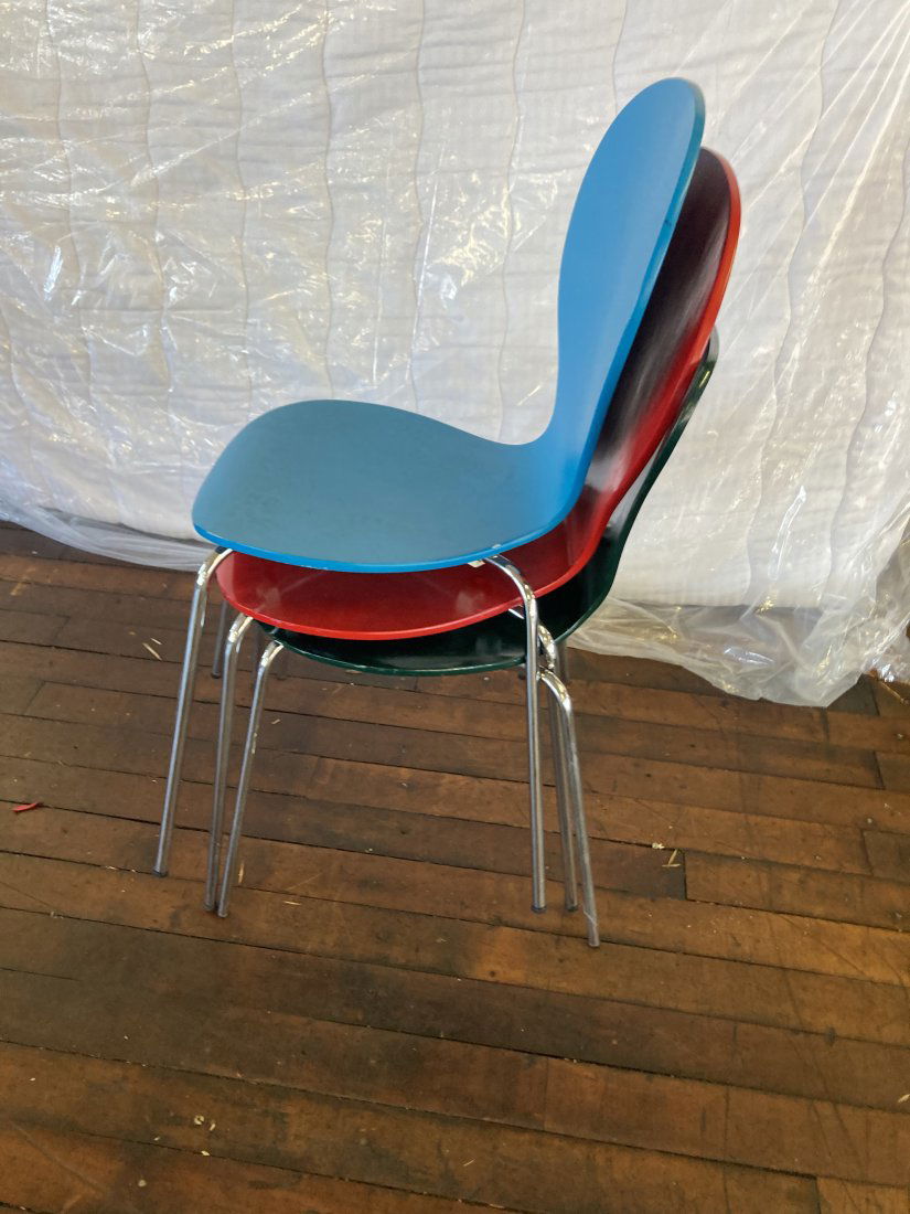 3 Wooden Stacking Chairs (1 of 18)