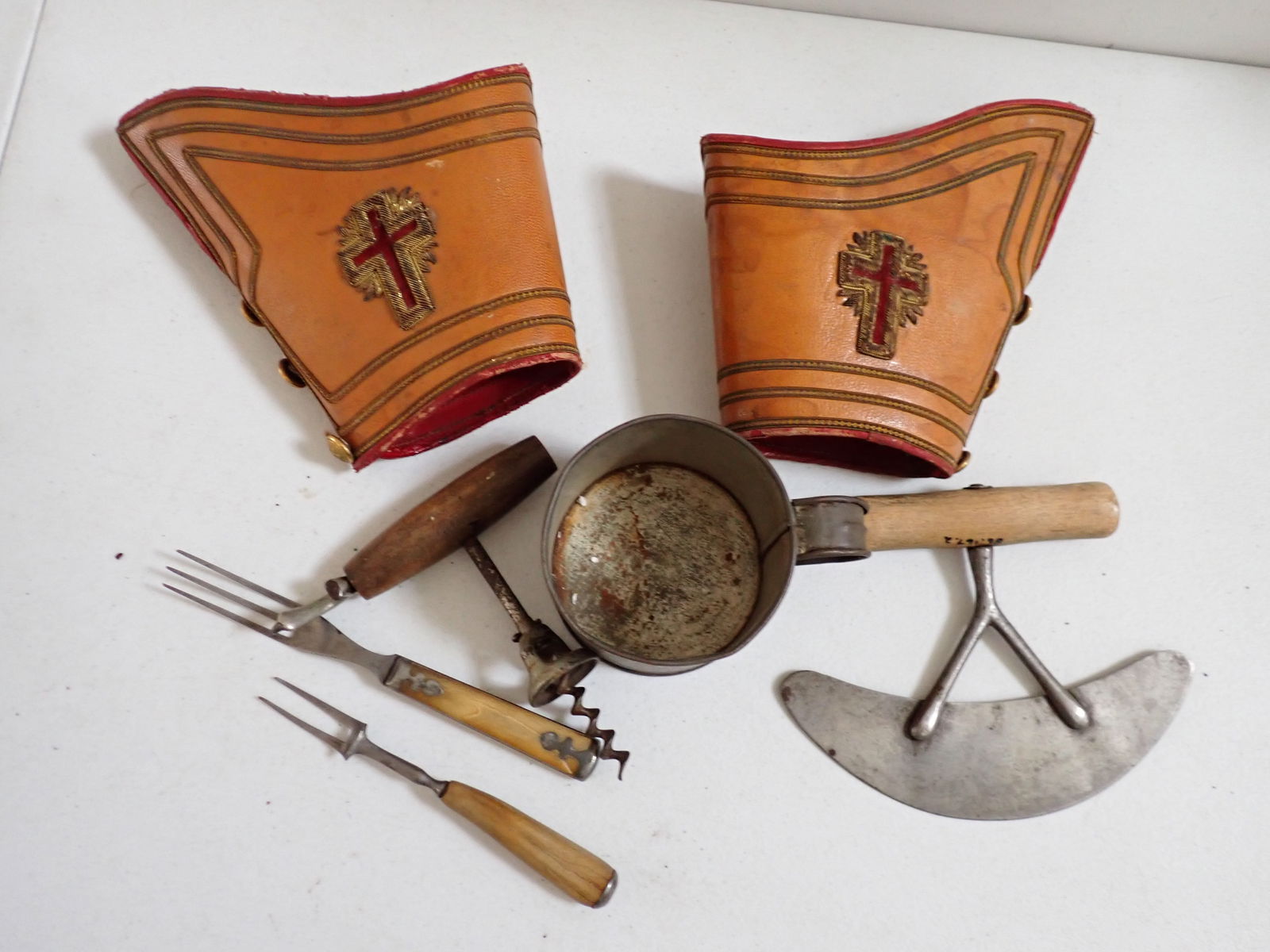 19th Century Knight's of Templar Cuffs and Camp Equipment (1 of 12)