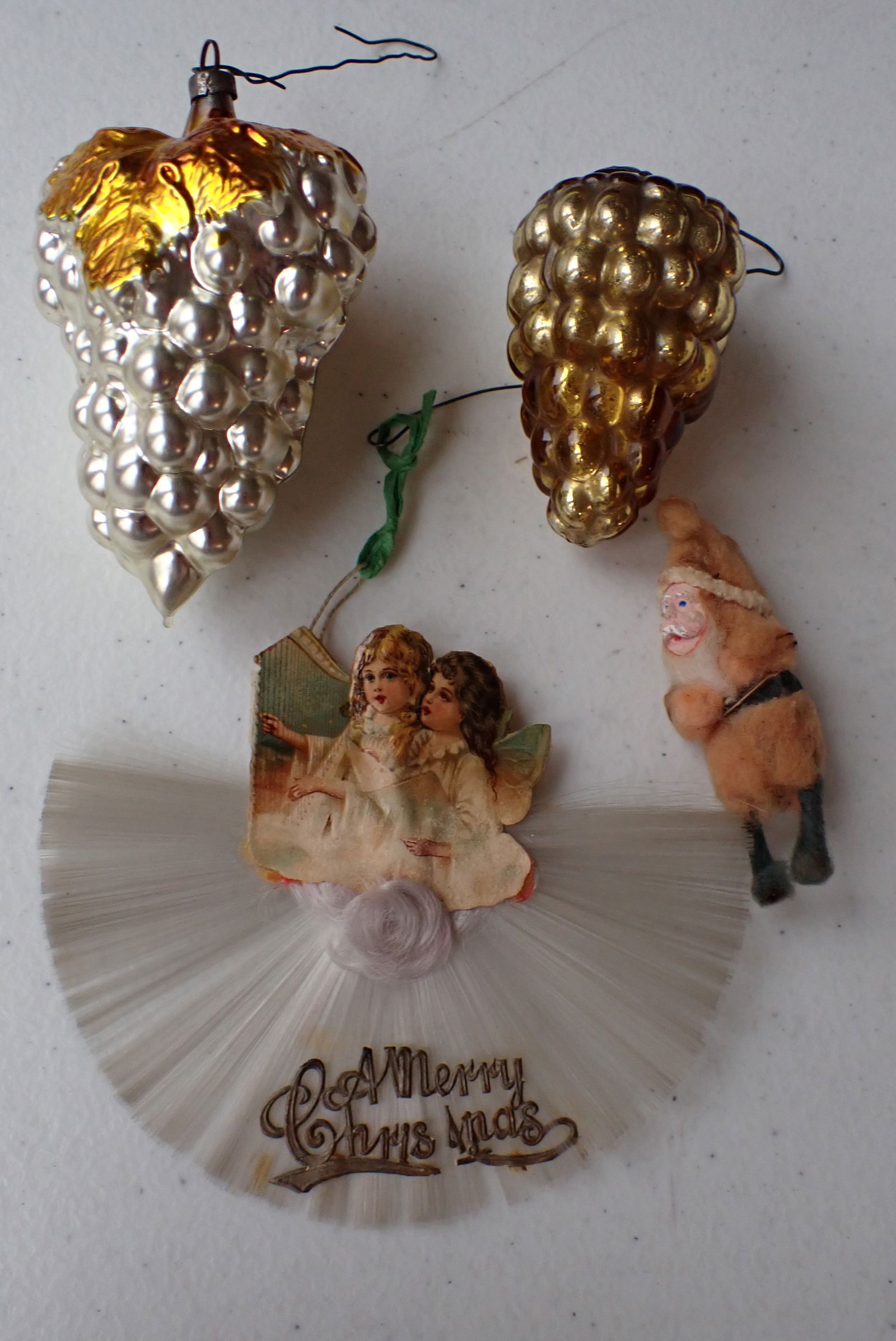 Victorian Diecut, Antique Santa & Keugel Glass Ornaments, etc. (1 of 14)