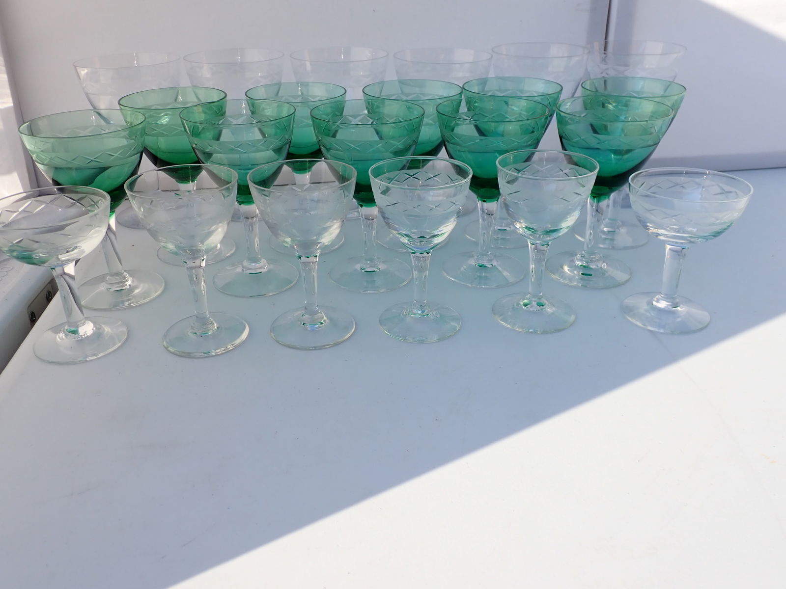 Green & Clear Crystal Stemware Etched Glassware 22 Pieces (1 of 4)