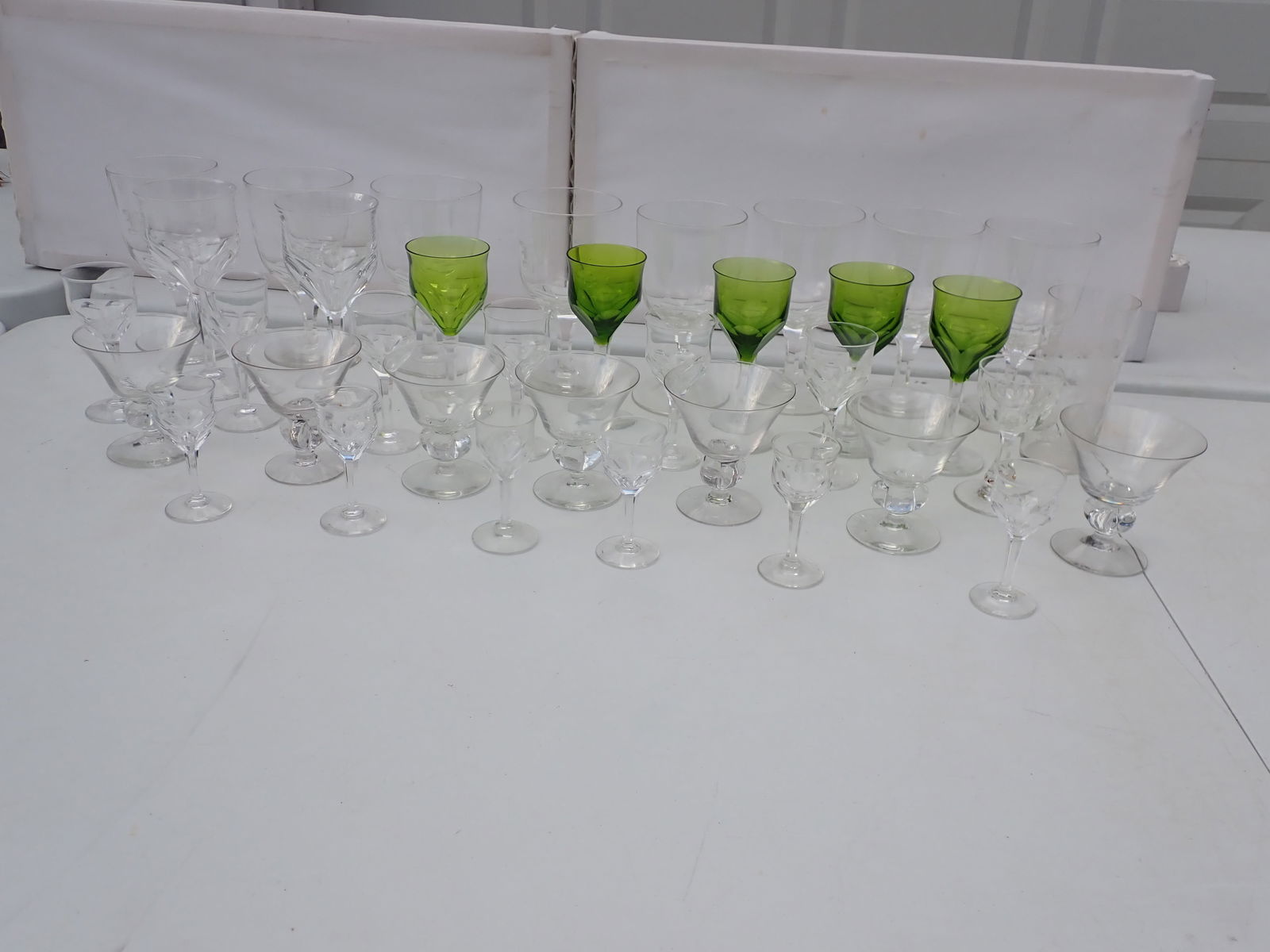 Green & Clear Crystal Stemware (1 of 9)