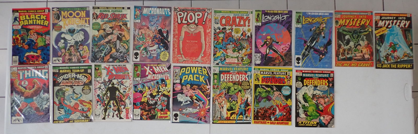 Black Panther # 1, Marvel Features Defenders & More (1 of 5)