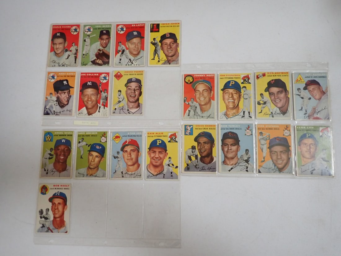 1954 Topps BAseball Cards: Yogi Berra, etc. (1 of 10)