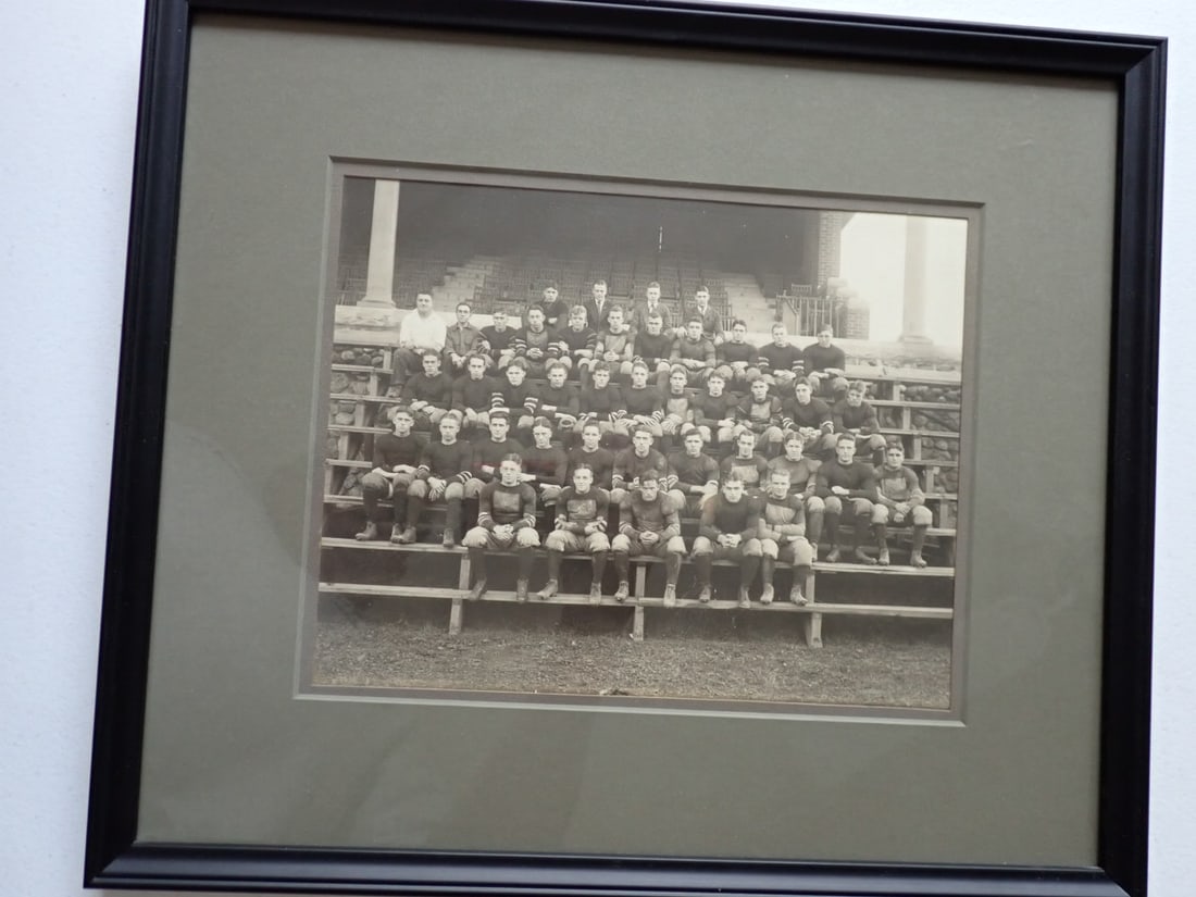 Vintage Football Team Photo - circa 1930s (1 of 10)
