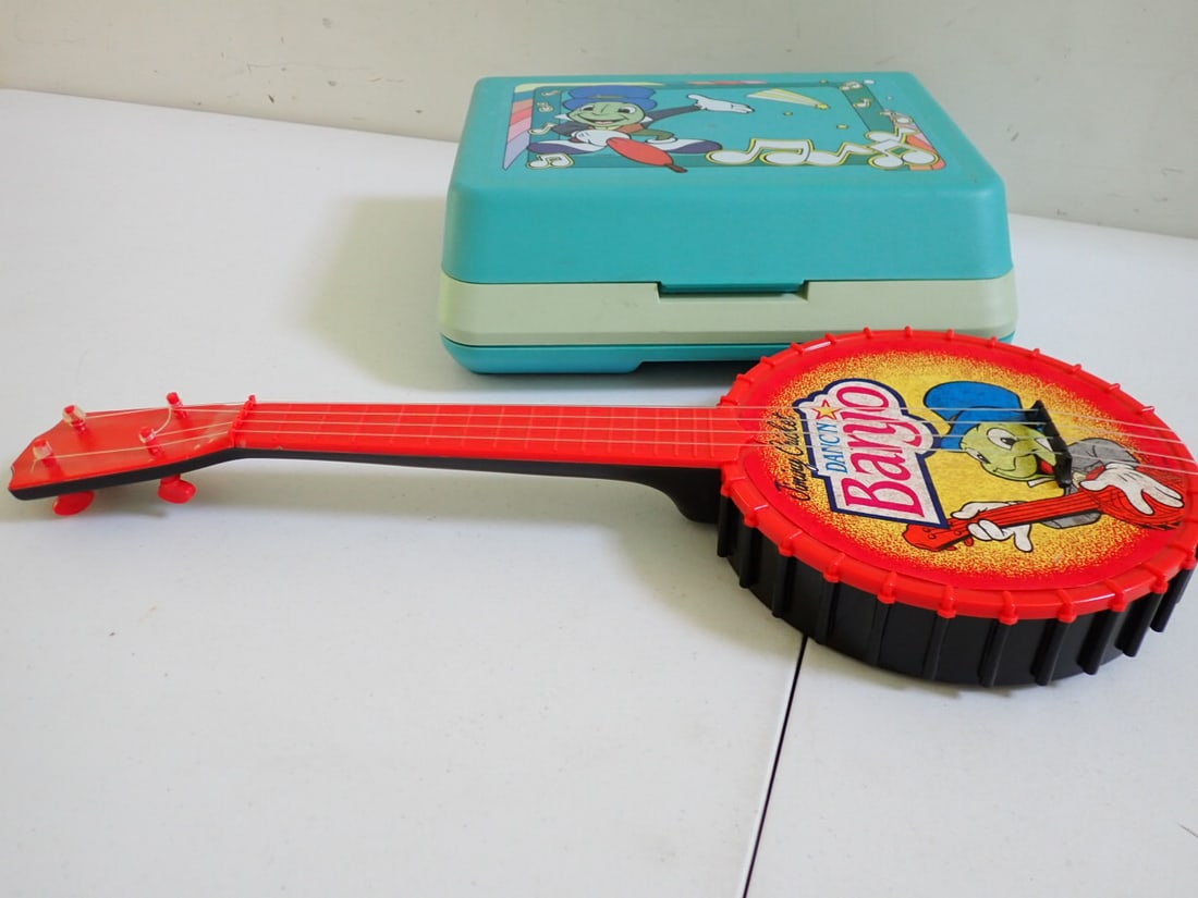 Ertl Jiminy Cricket Record Player and Danc'n Banjo (1 of 8)