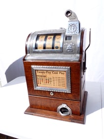 Antique O.D. Jennings Operators Bell 25 Cent Slot Machine