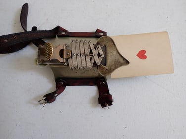 Antique Gamblers' card playing Sleeve Cheating Device