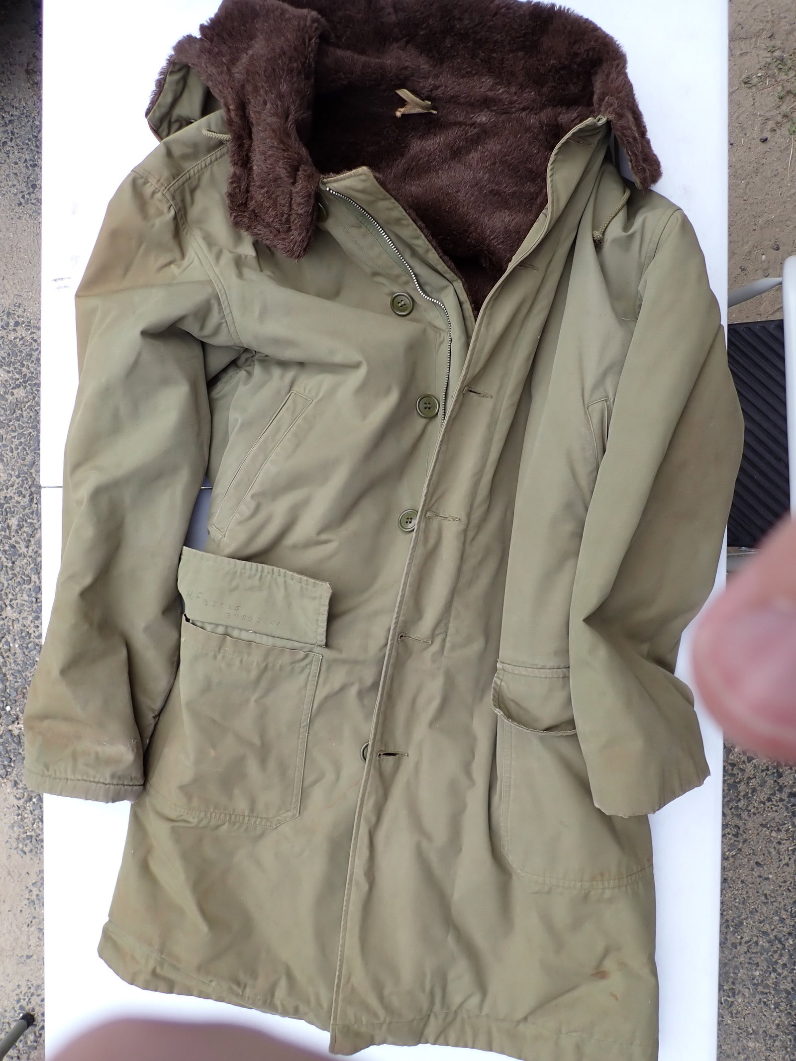 Army Winter Parker with Hood, Military Winter Hat and Gloves: Military Winter Hat and Gloves Marked 8994. Pen Marks with owners name. Shows wear