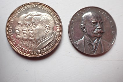 Ferdinand von Zeppelin and Weimer Republic Silver Medallions