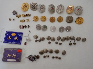 Worcester Fire Department Chief, Captain and other badges, pins and buttons