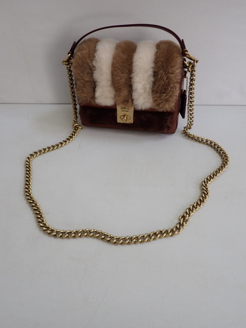 Coach Sherling Hutton Shoulder Bag 18 with Patchwork: COACH Hutton Should Bag Sherling, refined calf leather, Suede and Sherling. Width 7" x Height 5" with gold metal shoulder strap, Good Condition (see photos)