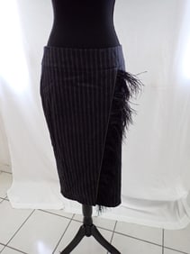 Brunello Cucinelli skirt lambs wool pinstripe grey feather trim skirt Size 6