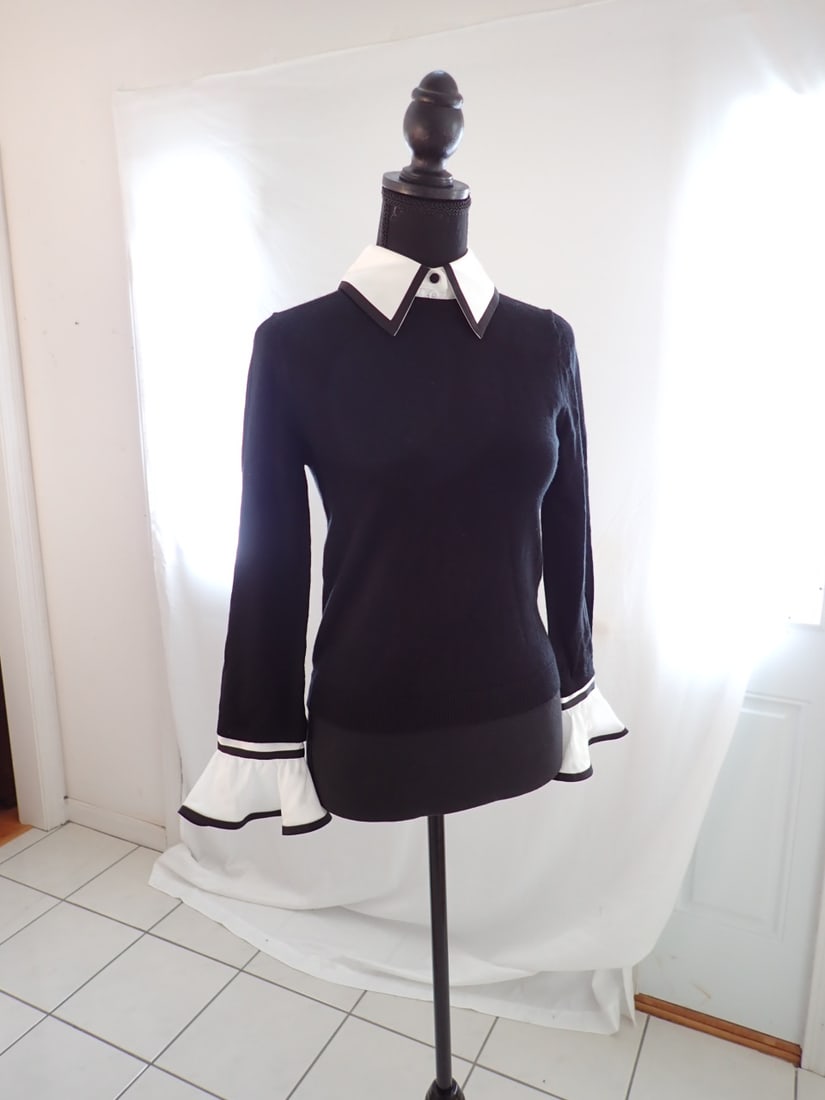 Alice + Olivia by Stacey Bendet Combo Justina Sweater New/tags Size S/P: Combo Black sweater white collar and cuffs New w/tags Size S/P. Height to top of Mannequin is 68".