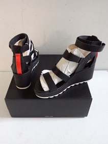 Sorel Size 8.5 wedge sandals Black New in BOX