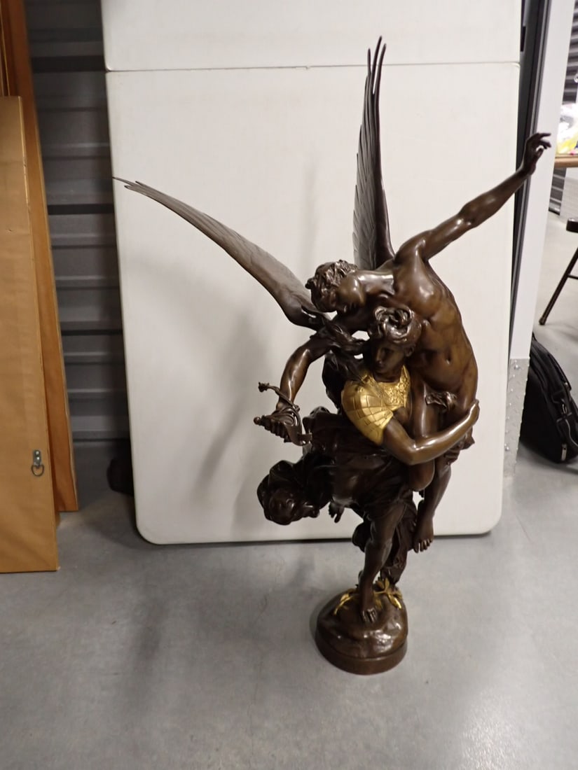 Bronze statue with gold leaf F. Barbedienne, Fondeur Gloria Victis (1 of 17)