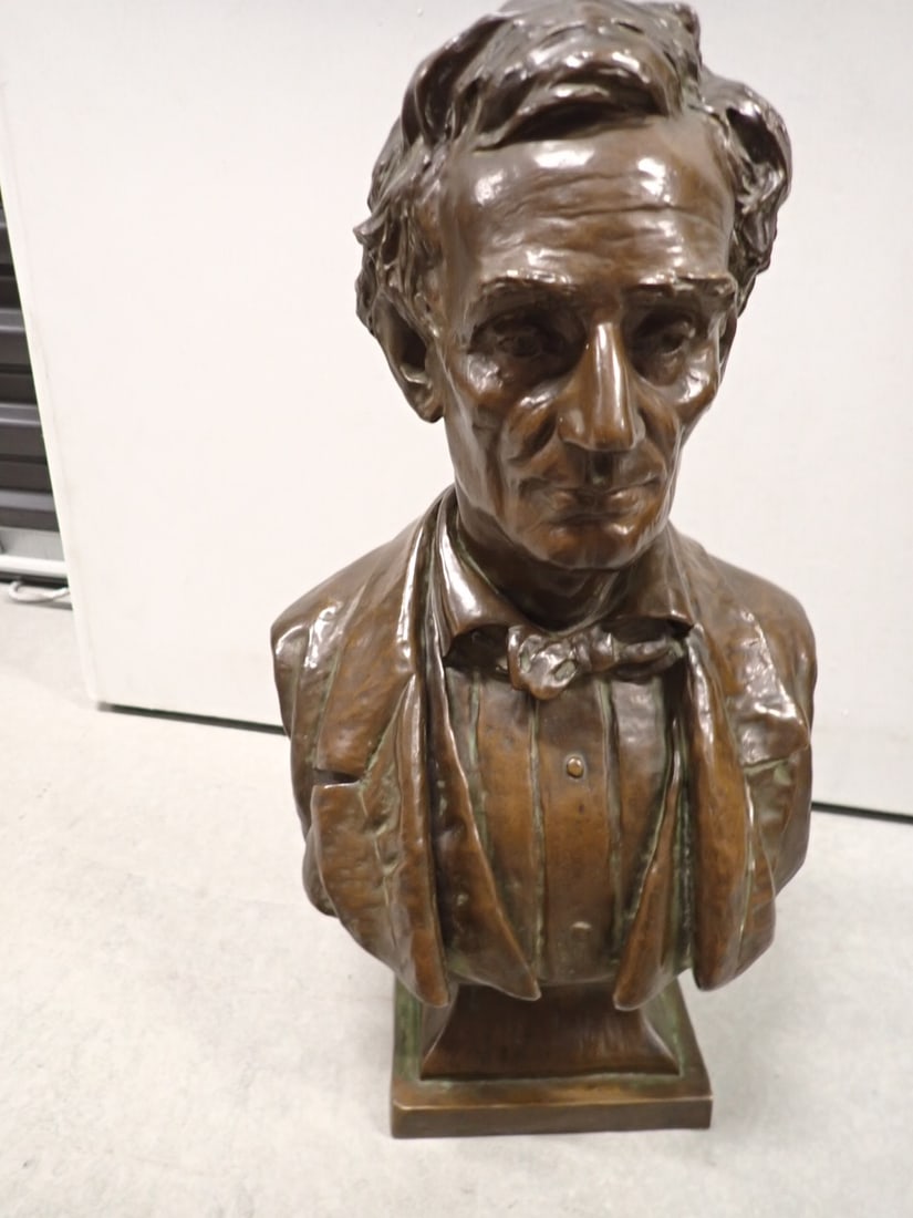 Katherine M Cohen Bronze bust of Abraham Lincoln copyright 1898 (1 of 17)