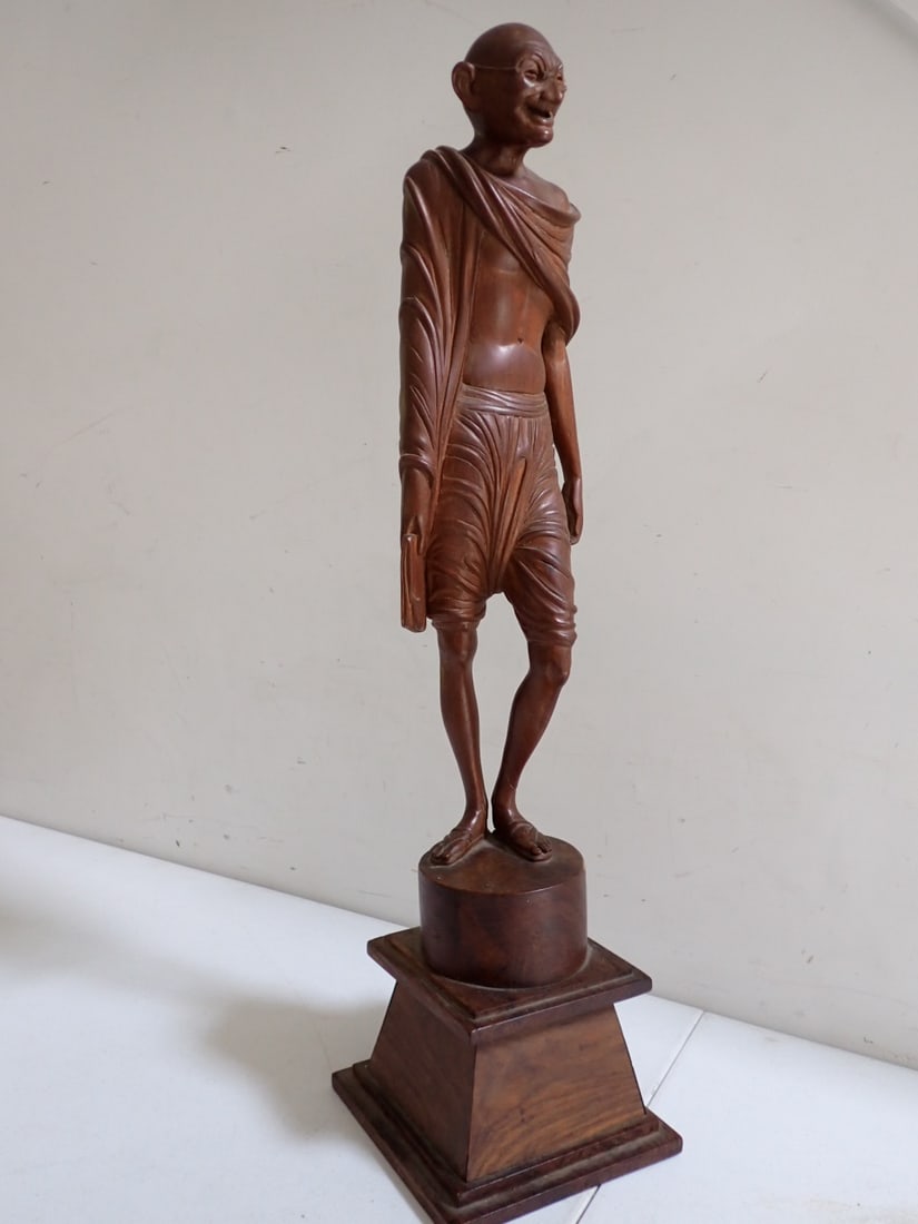 Ghandi Carved Wood statue 27" (1 of 13)